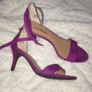 Magenta Heels 7.5